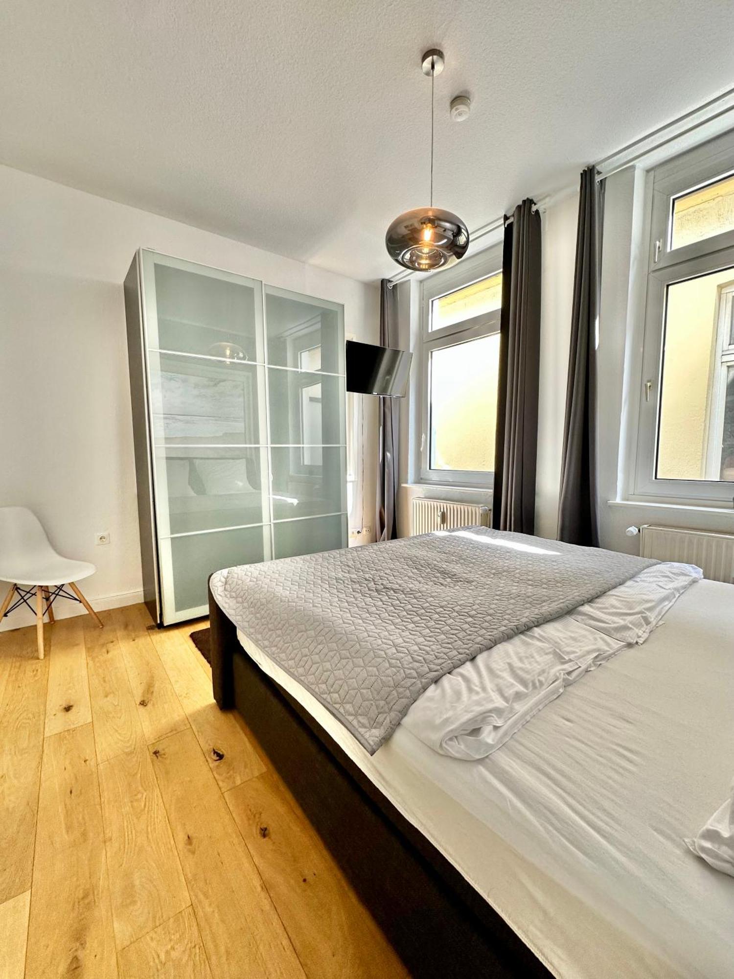 Geraeumiges City-Apartment Mit 2 Badezimmer Und Parkplaetzen D46-Og オルデンブルク エクステリア 写真