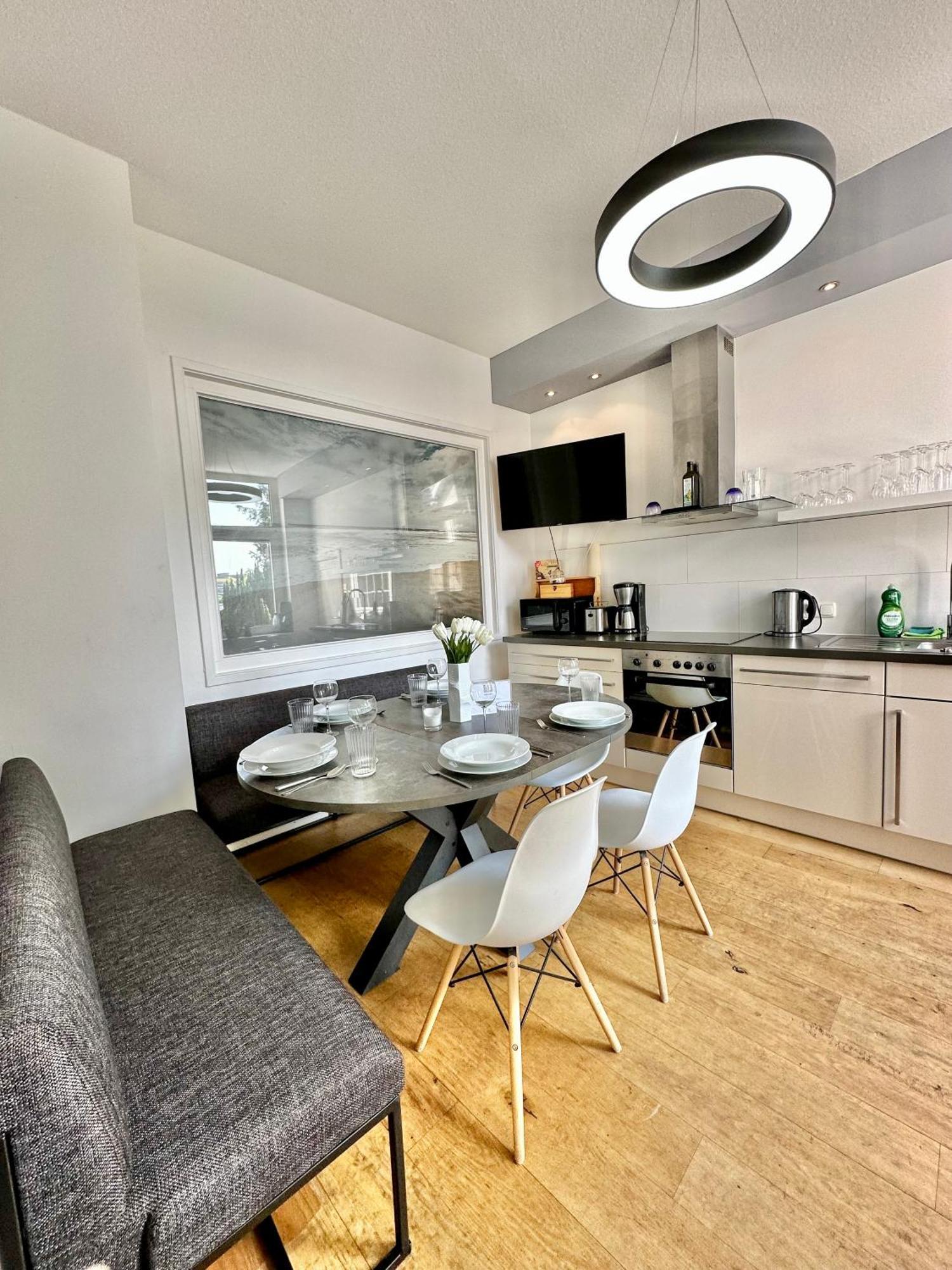 Geraeumiges City-Apartment Mit 2 Badezimmer Und Parkplaetzen D46-Og オルデンブルク エクステリア 写真